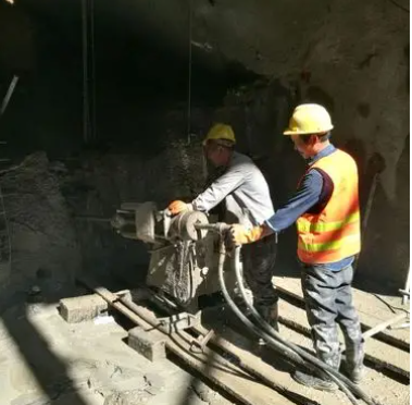 梅江水下抗分散灌浆料特点 水下不分散注浆料介绍